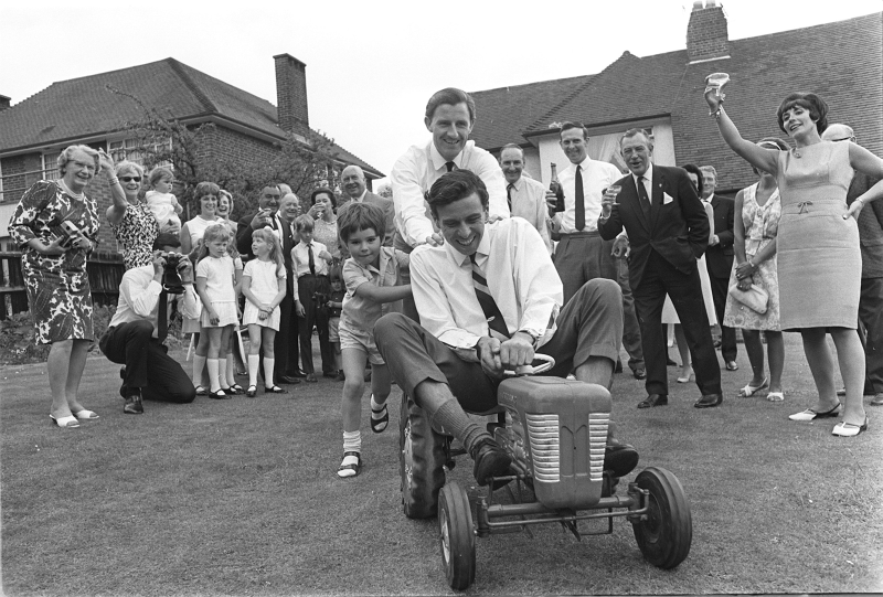 Illustration for article titled The 12 Brits Who've Won Their Home Grand Prix